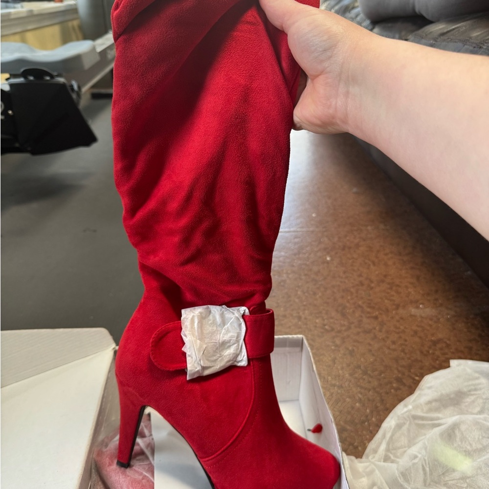 Elegant Red Women's Boots